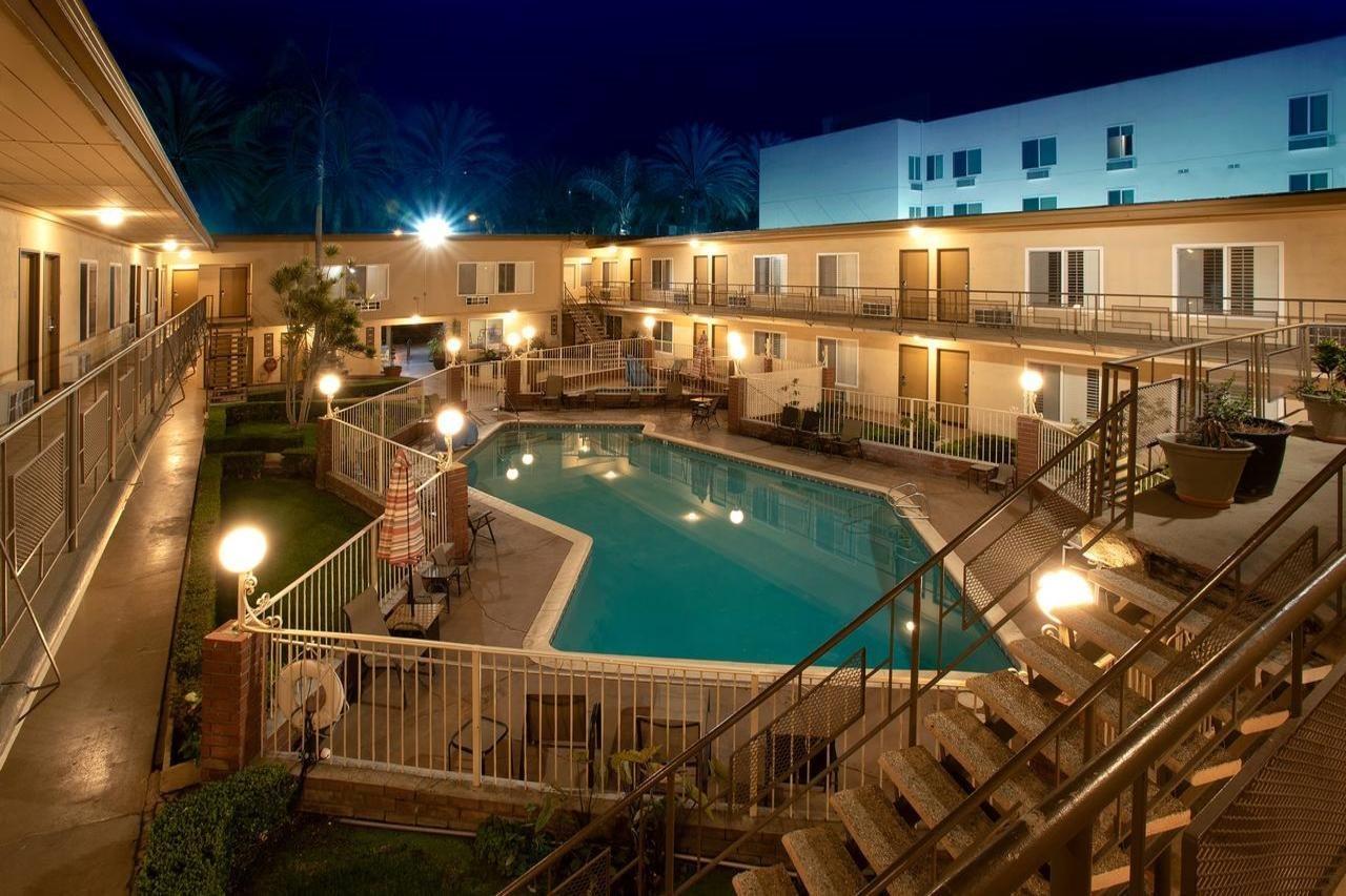 阿纳海姆美国最有价值旅馆&套房酒店 外观 照片